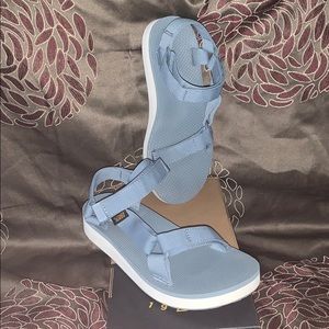 Teva Midform Universal